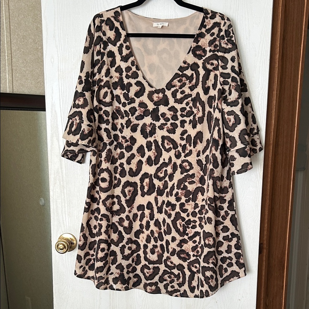 La Miel Leopard Print V-Neck Tunic, Size L